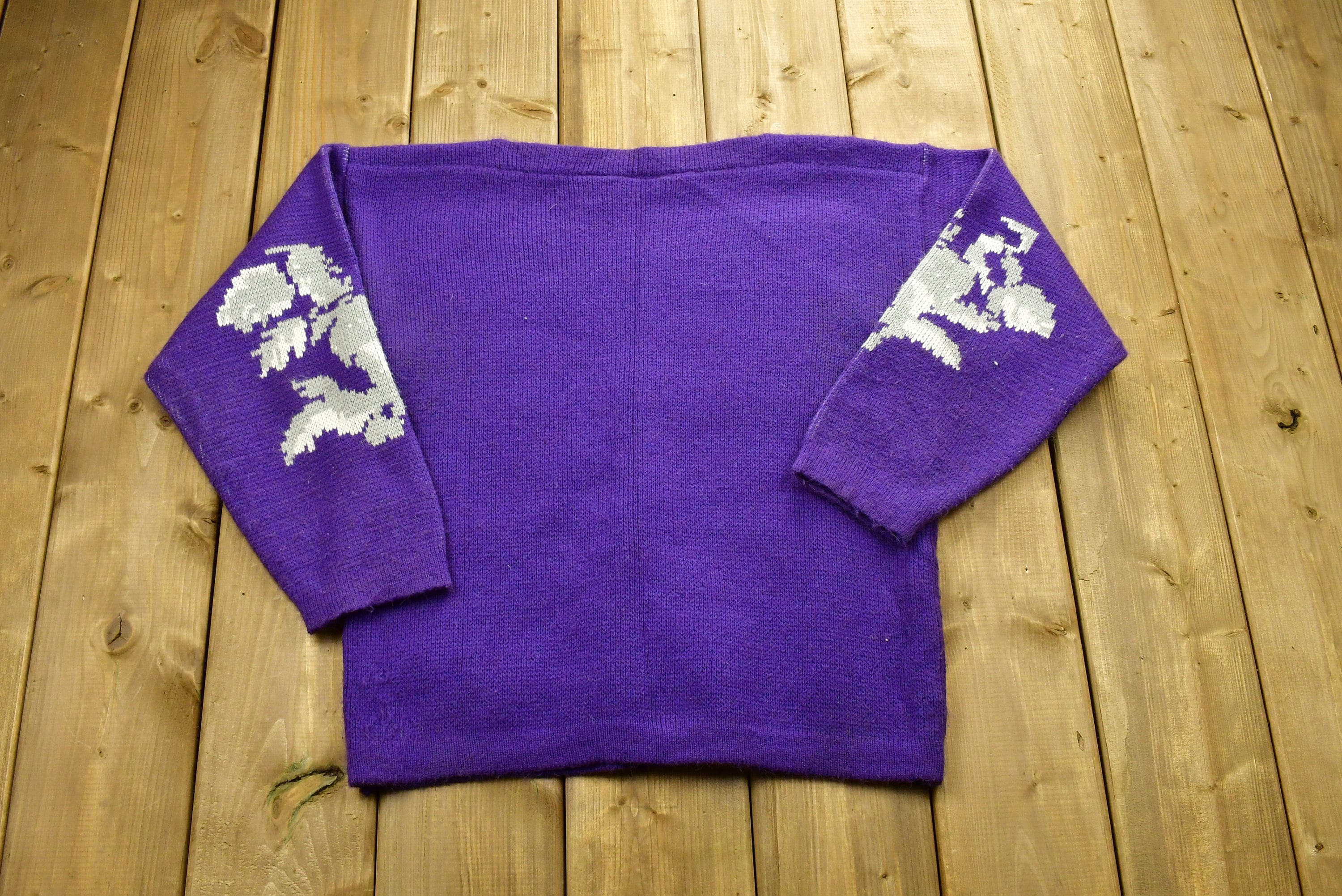 Vintage 90's Deer Graphic Knitted Sweater