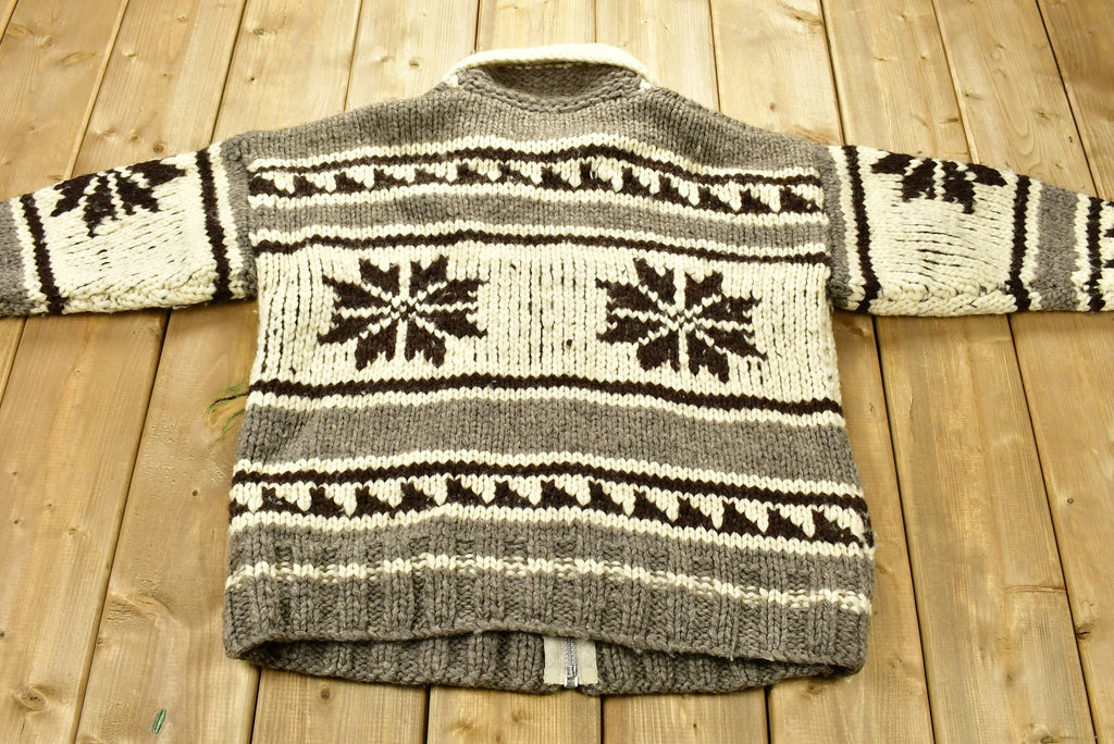 Vintage 1990s Heavy Weight Aztec Pattern Canadian Knitted Sweater