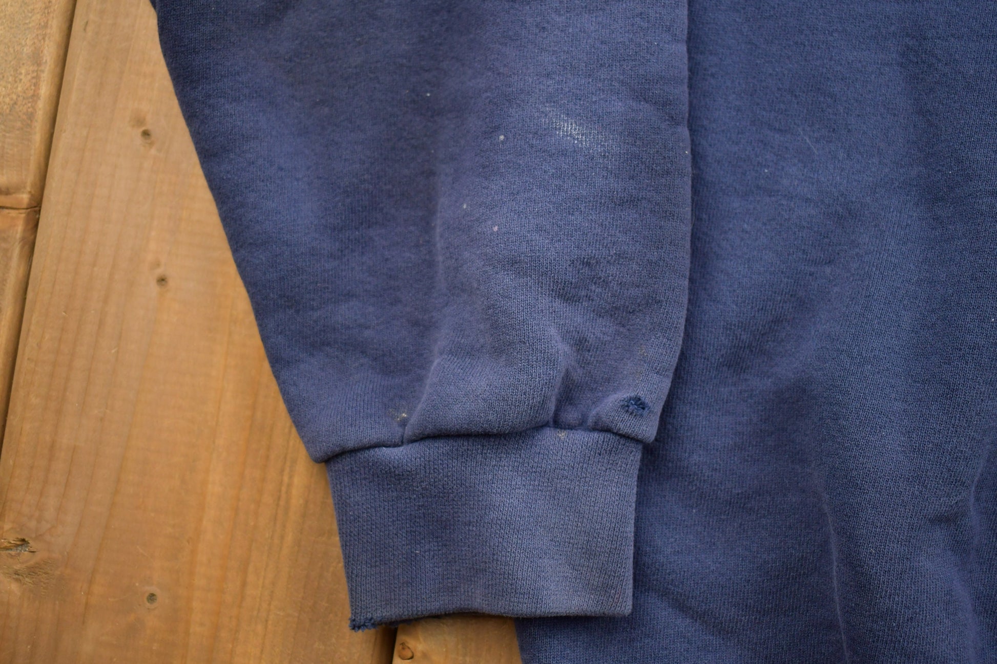 Vintage 1990s Blank Navy Blue Pluma Crewneck Sweatshirt