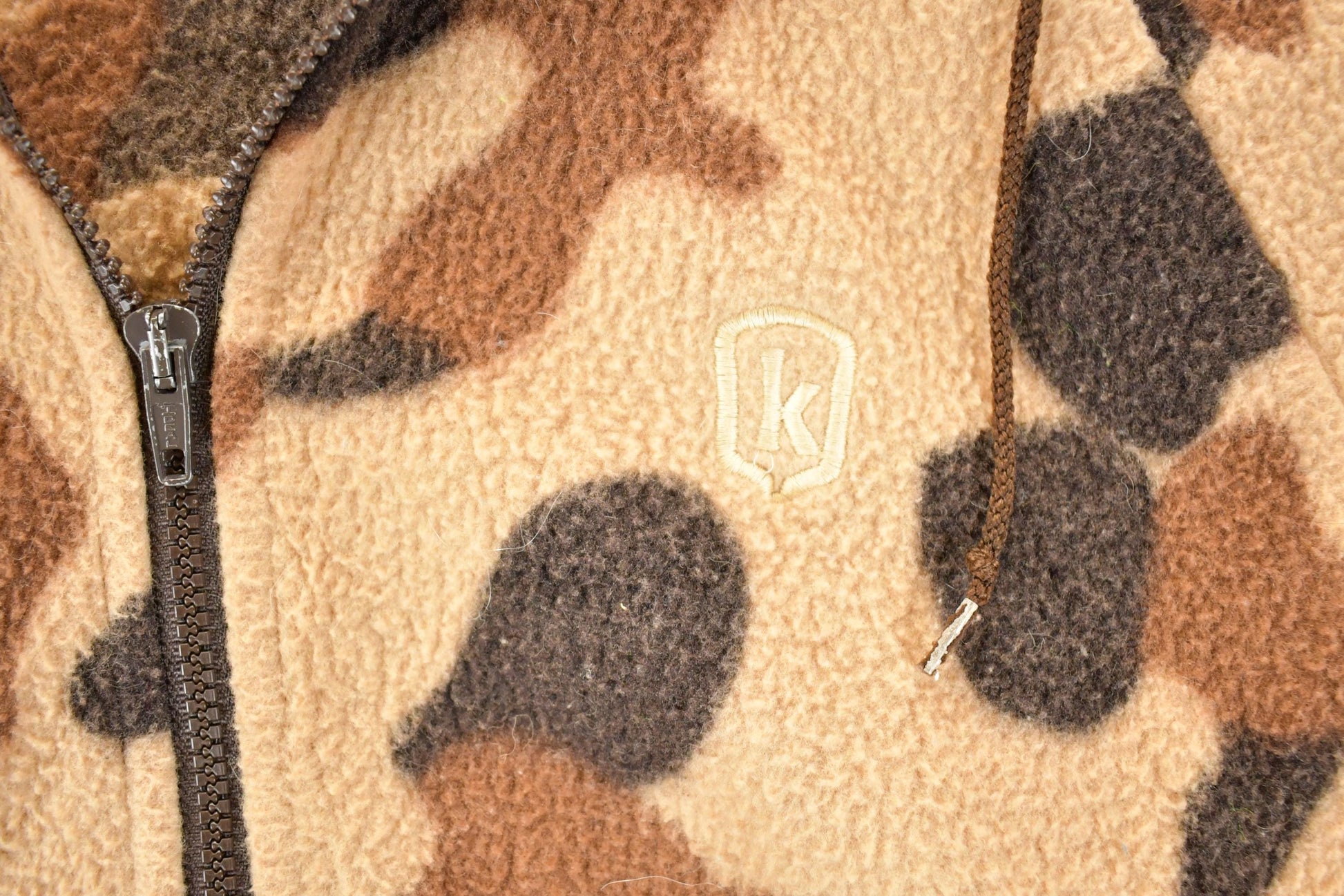 Vintage 1980s Wiman Camo Fleece Hoodie Sweatshirt Men's M / Made In USA / 90s Destination Crewneck / Vintage Souvenir Camoflauge Crewneck