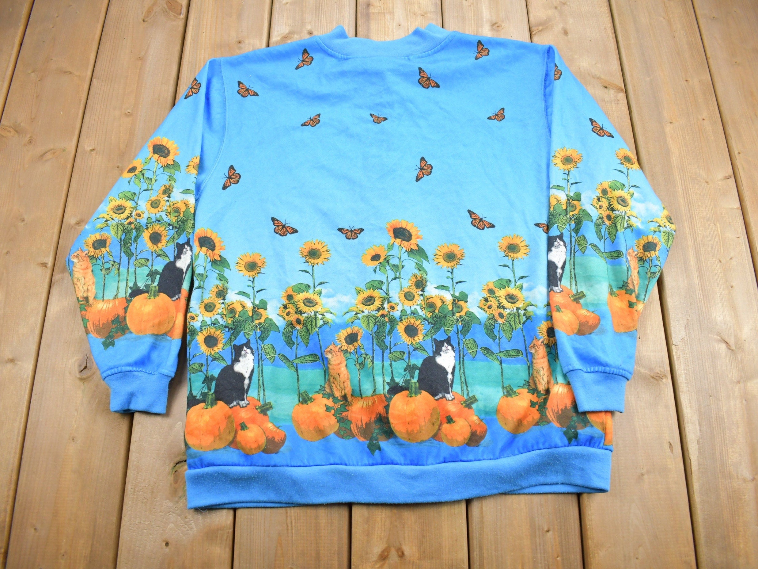 Vintage 1990s Cute Farm Cats Theme Button Up Sweater /