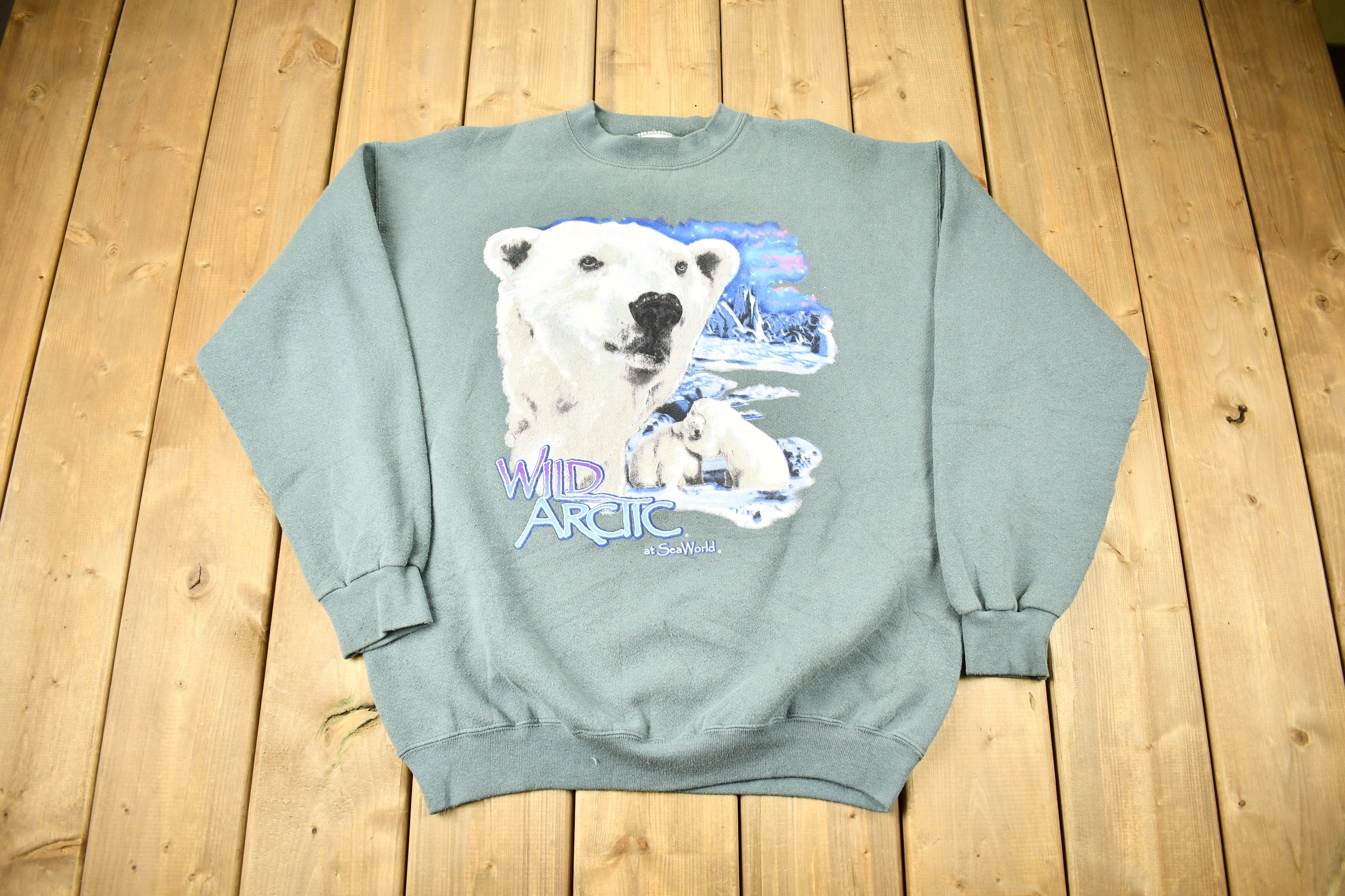 Vintage 1990s Wild Artic At Sea World Polar Bear Crewneck Sweatshirt