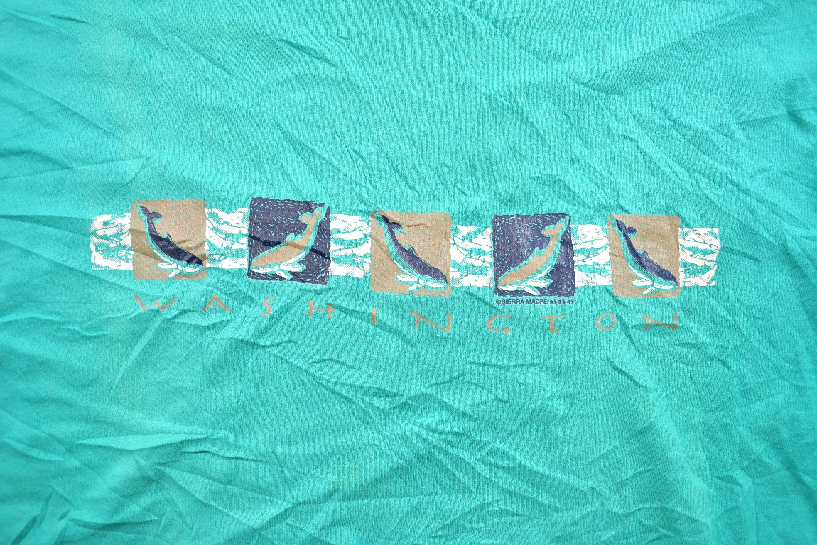 Vintage 1990s Washington Whale Souvenir T Shirt