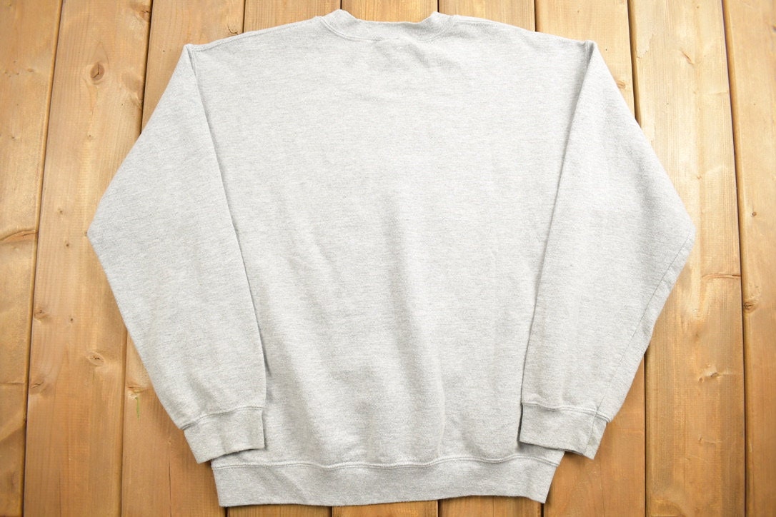 Vintage 1990s SeaWorld One Ocean Killer Whale Show Crewneck Sweatshirt