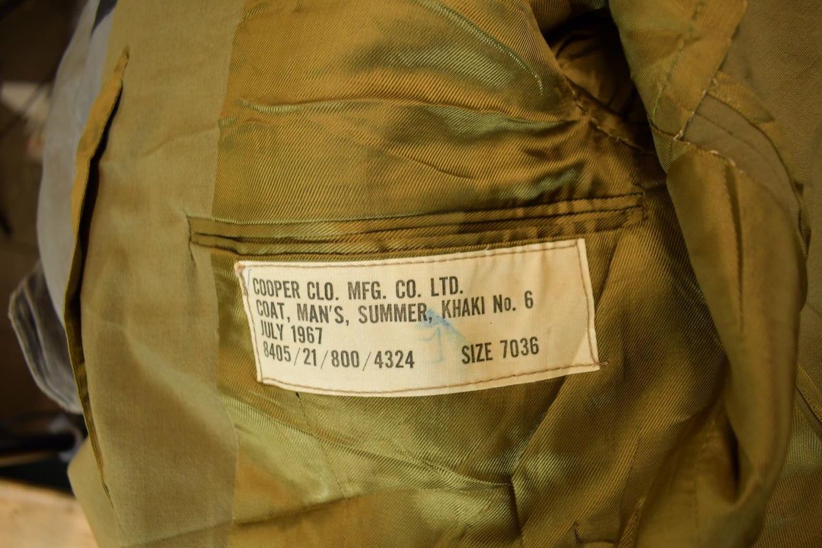 Vintage 1967 Military Summer Mans Coat Size 36