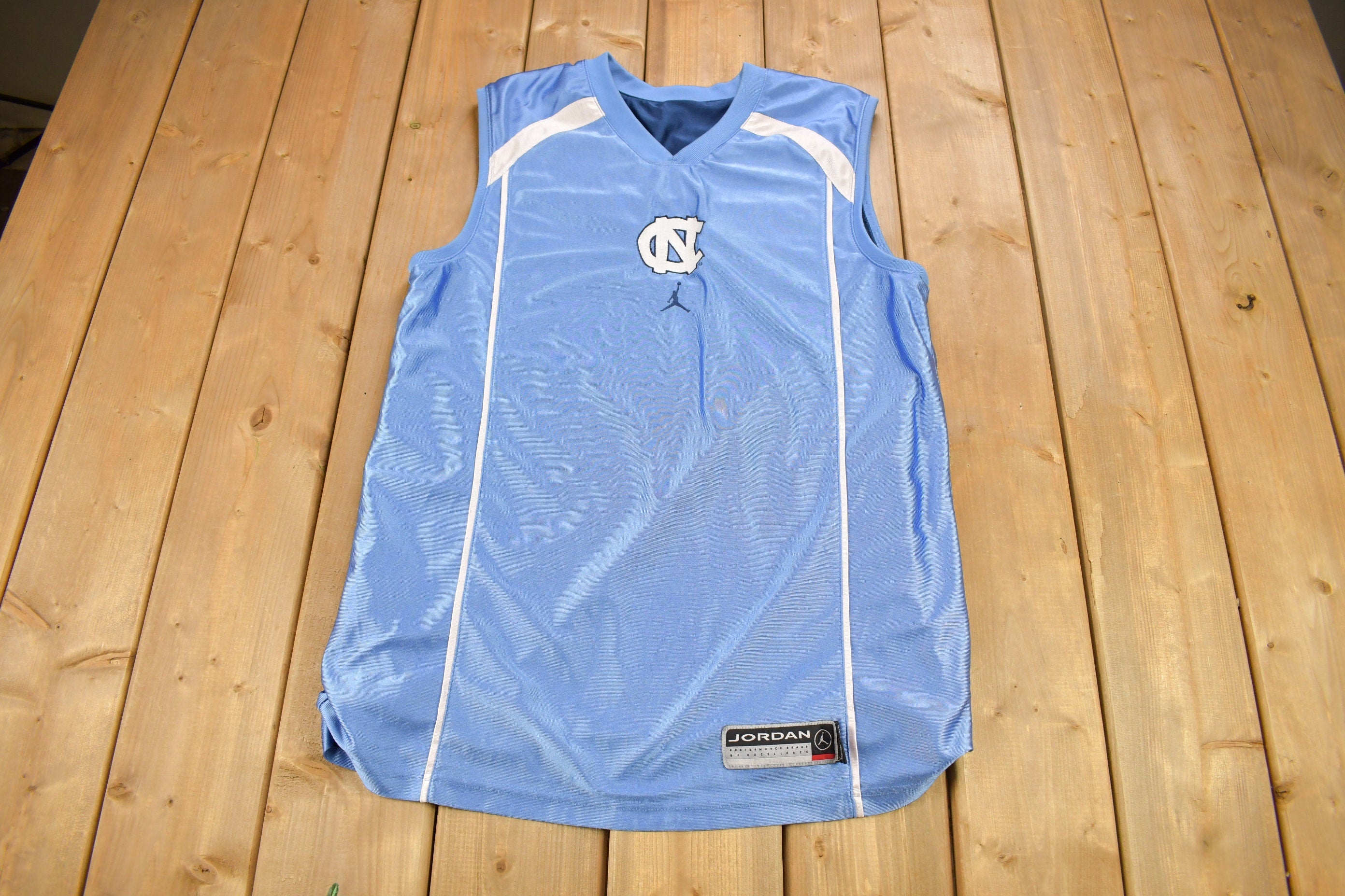 Vintage 1990s University Of North Carolina Tar Heels NCAA Jordan Basketball Jersey
