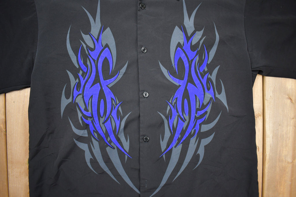 Vintage 2000s Dragon Fly Flame Pattern Button Up T-Shirt