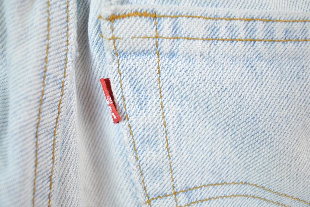 Vintage 1970s Levi Strauss 505 Red Tab Denim Jeans Size 31 x 32