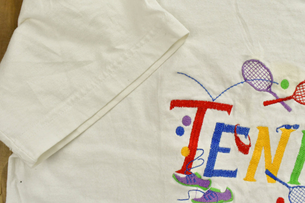 Vintage 1990s Tennis Embroidered Graphic T-Shirt