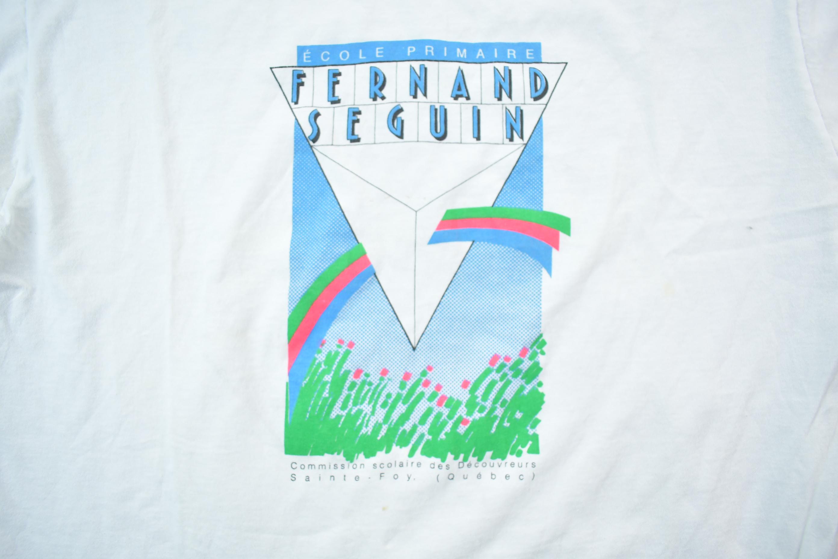 Vintage 1990s Fernand Seguin Sainte Foy Quebec Souvenir T-Shirt