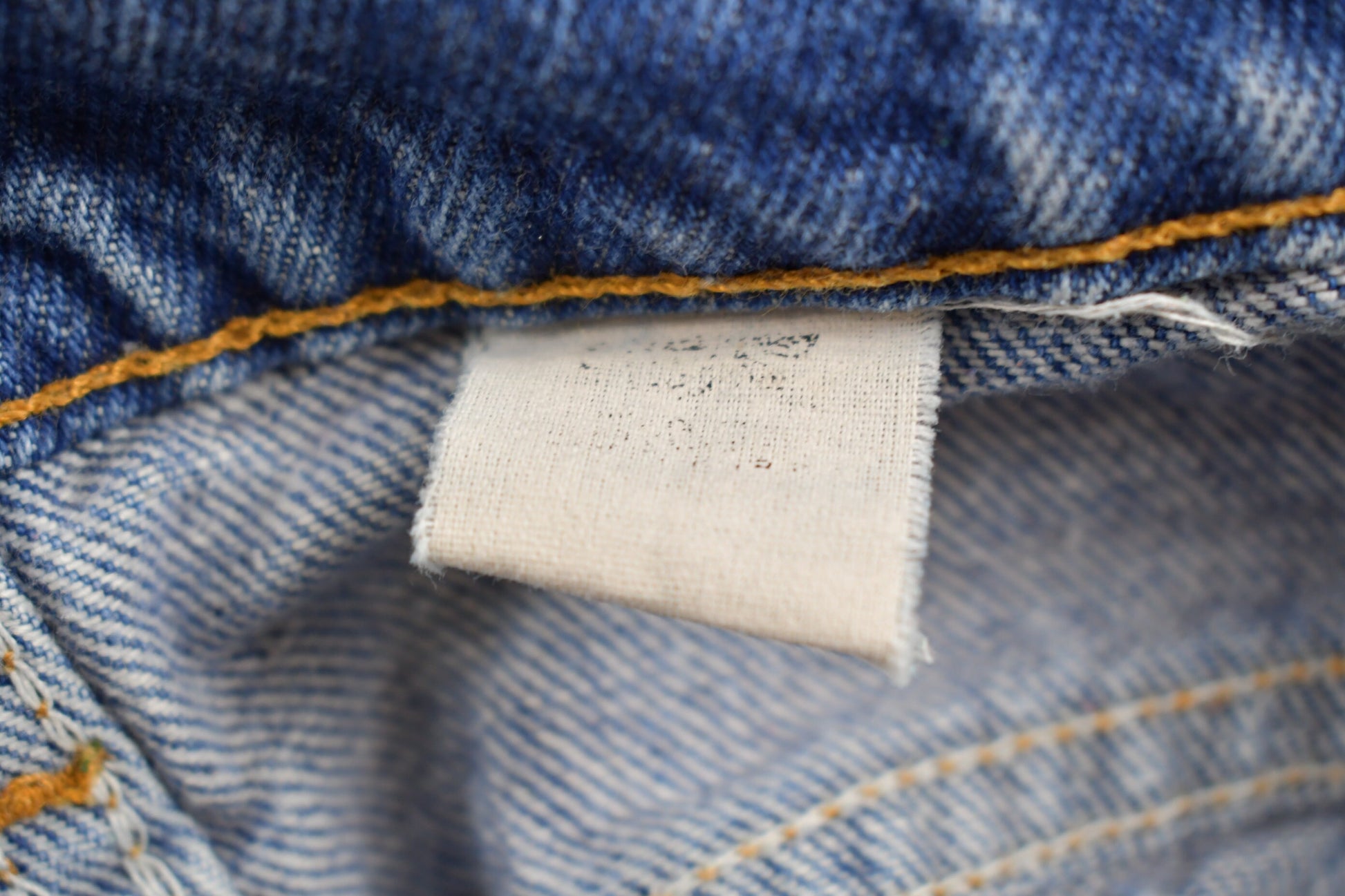 Vintage 1980s Levi's Orange Tab Jeans Size 36 x 27