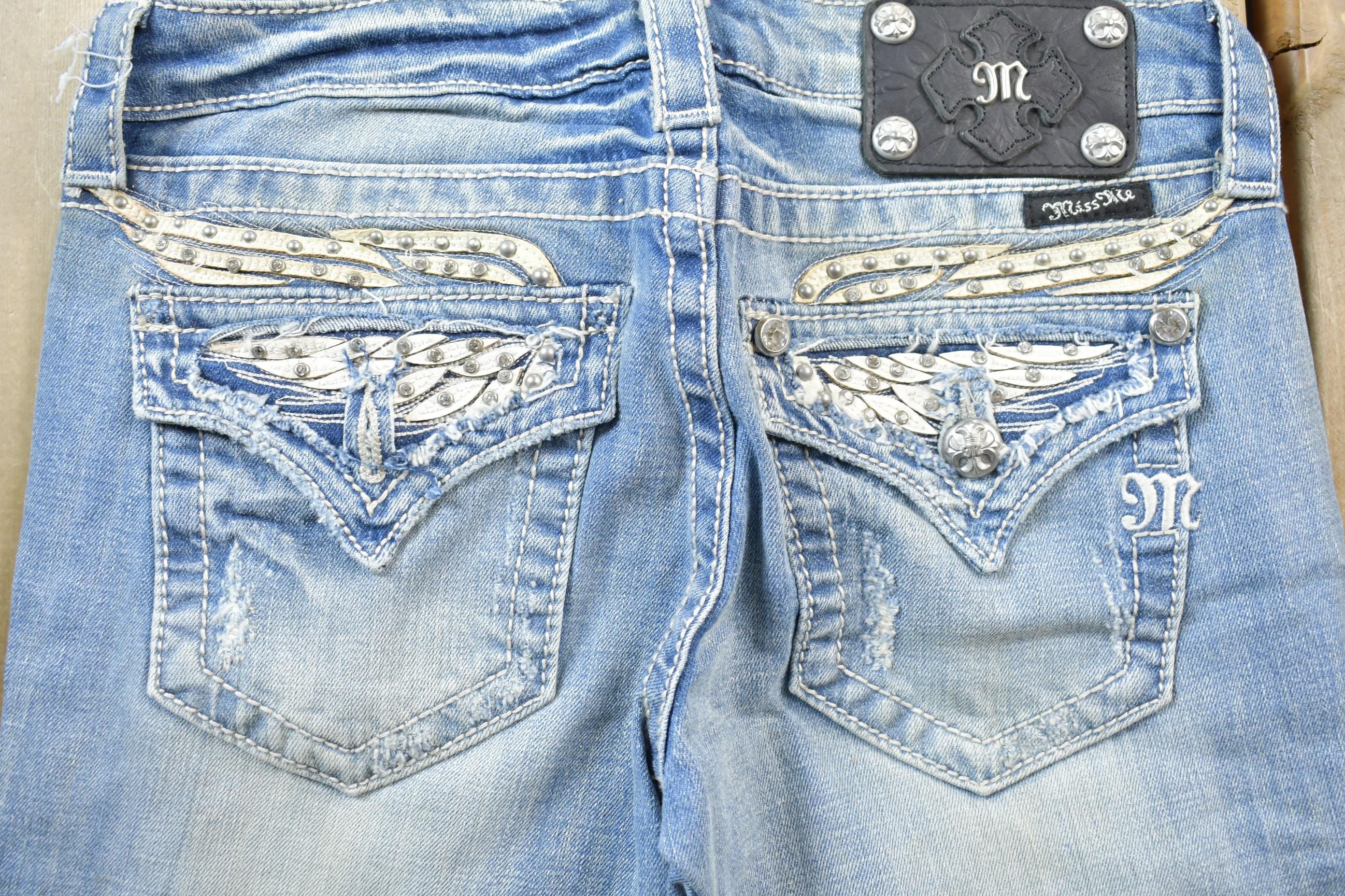 Vintage Y2K Miss Me Bedazzled Low Rise Jeans Size 26x32
