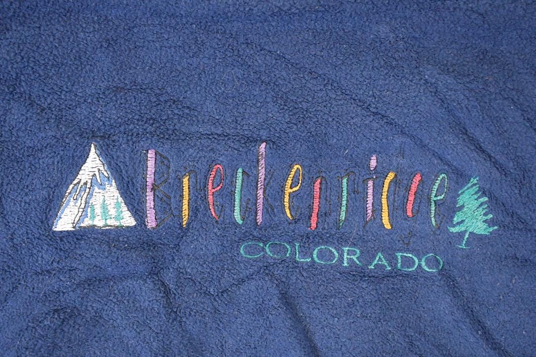 Vintage 1990s Breckenridge Colorado Embroidered Mountains Crewneck Sweatshirt Mens L