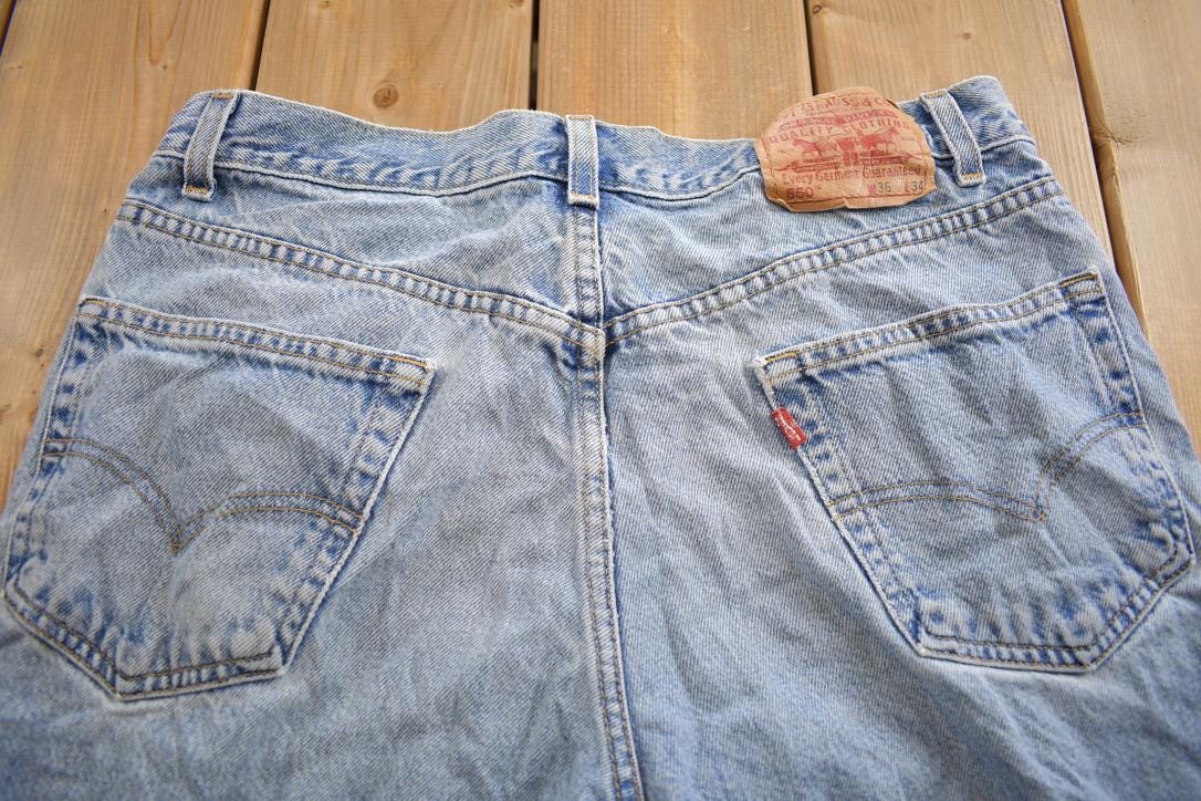 Vintage 1990s Levi's 550 Jeans Size 36x34