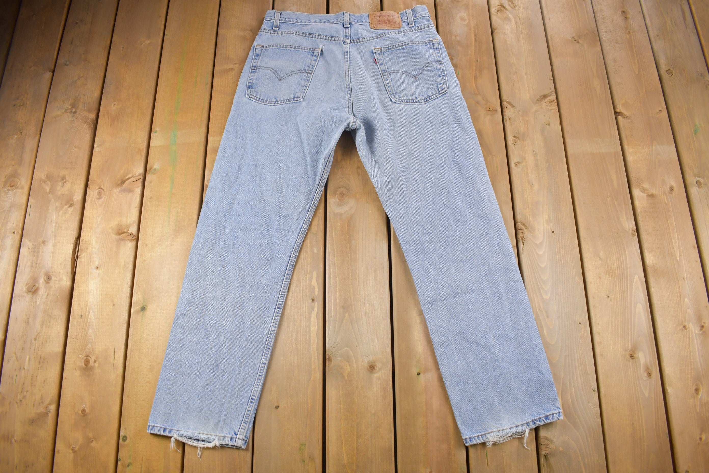 Vintage 1990s Levi's 505 Red Tab Denim Jeans Size 33 x 30