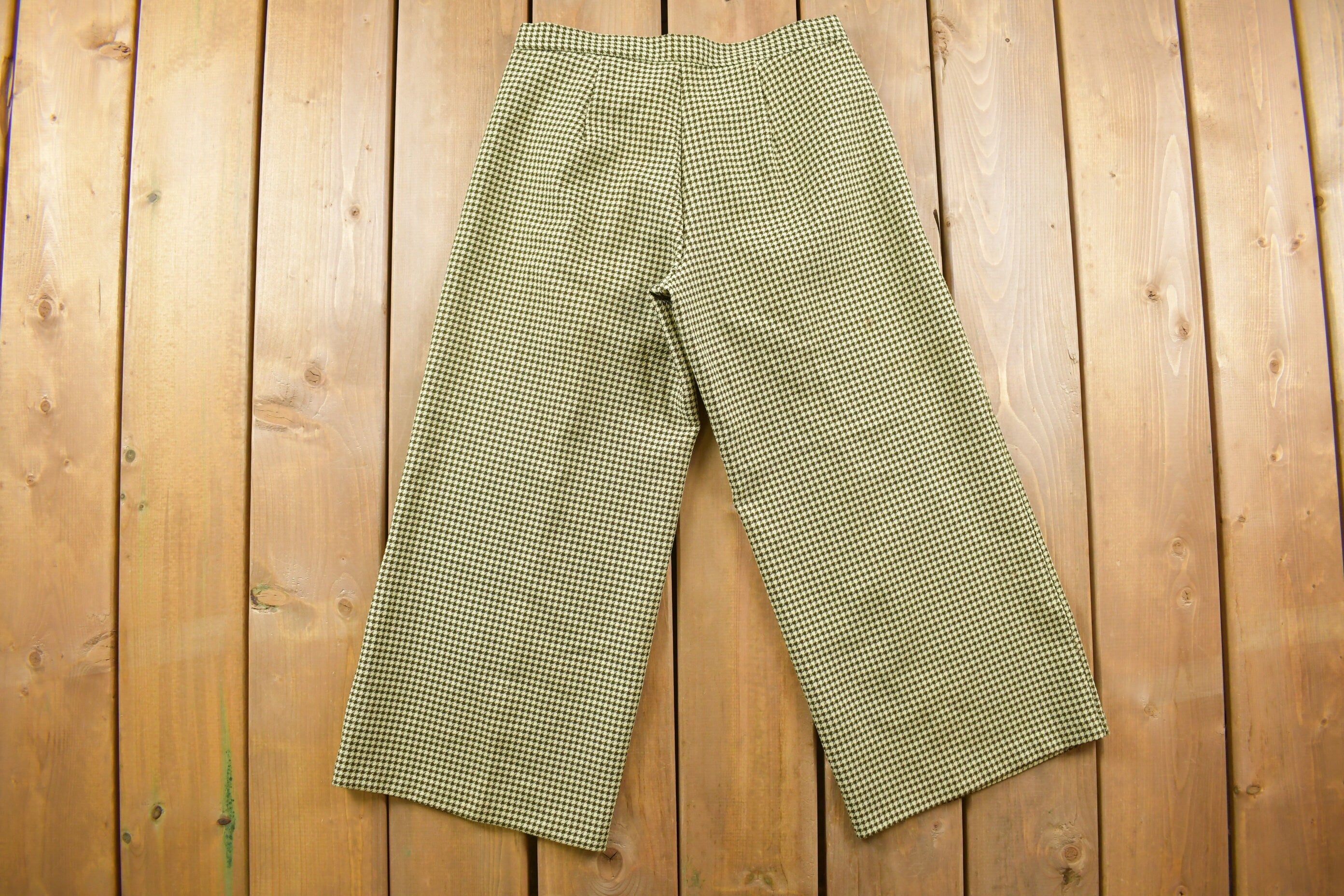 Vintage 1970s Odds 'n Evens Made in USA Houndstooth Short Trousers