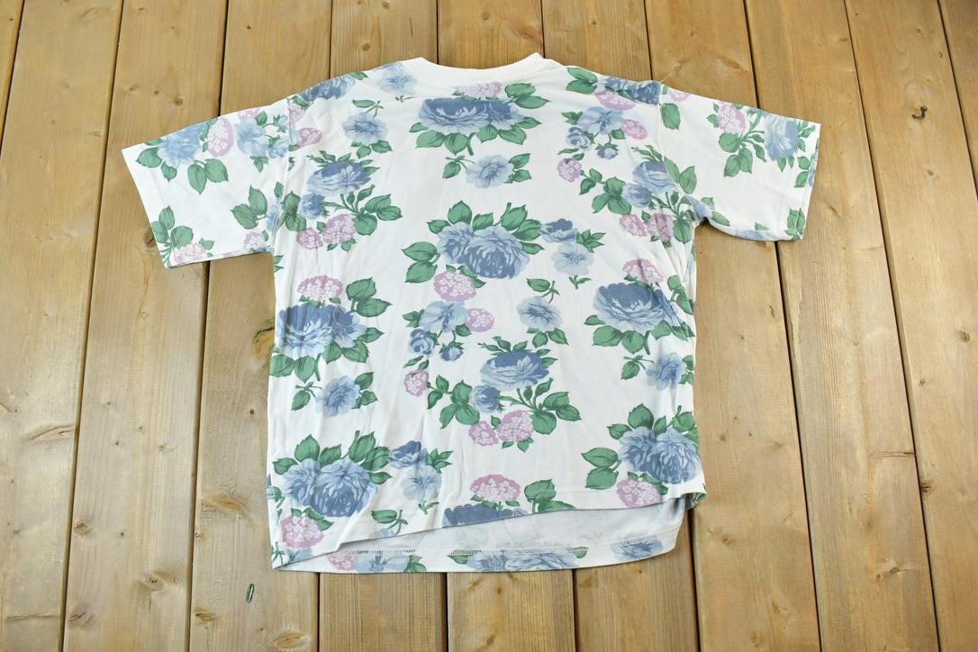 Vintage 1990s Floral AOP Outdoors T-Shirt
