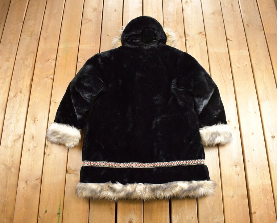 Vintage 1980's Genuine Stearns Product Fur Coat