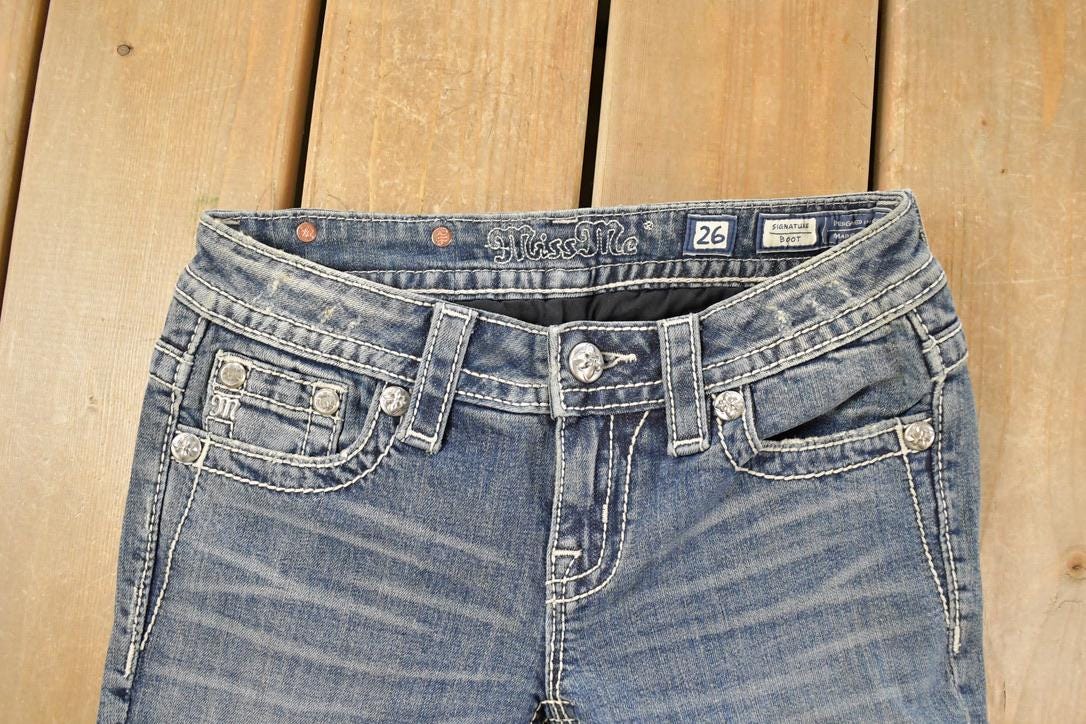 Vintage Deadstock Y2K Miss Me Bedazzled Low Rise Jeans Women's Size 26x31