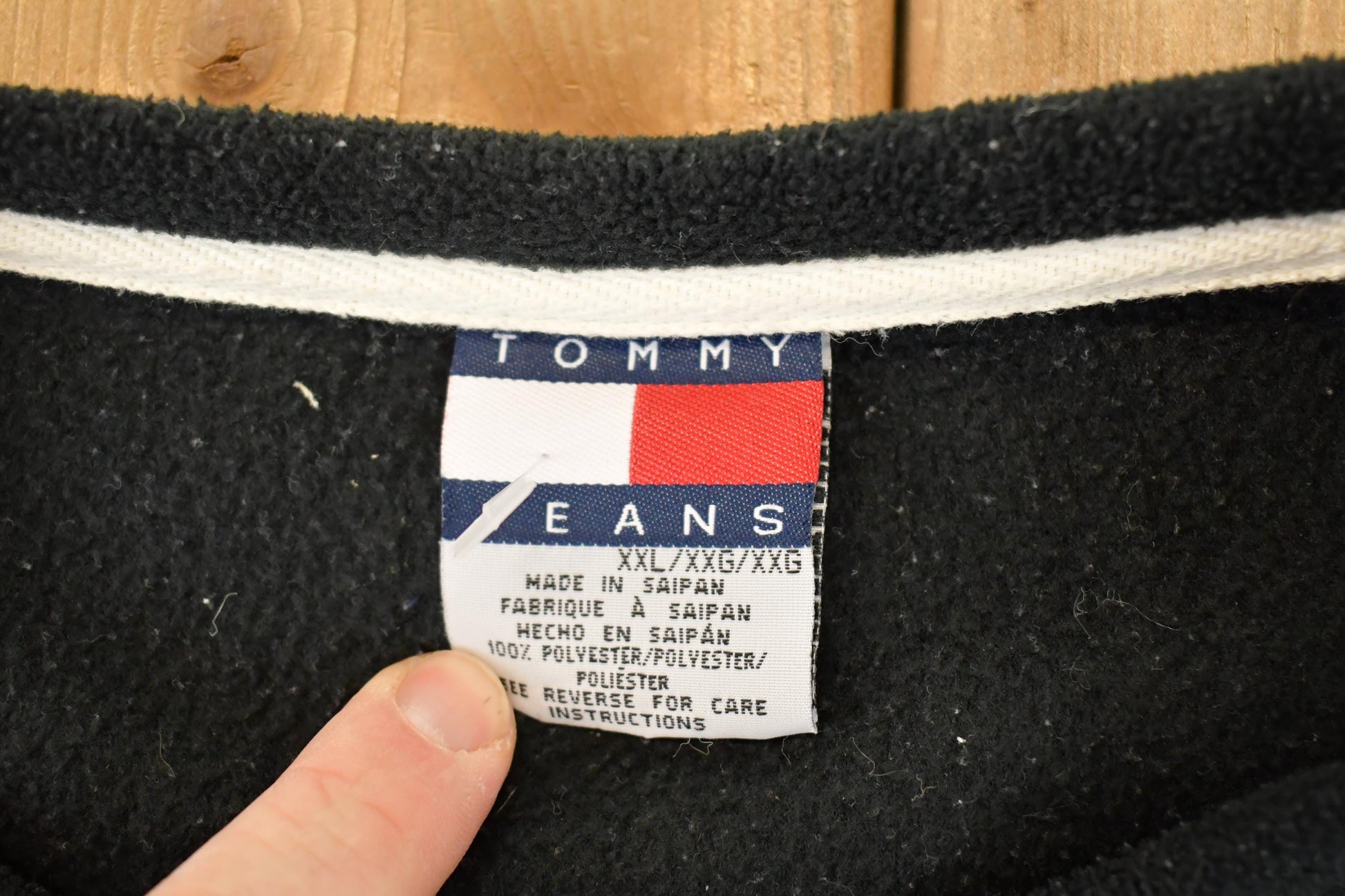 Vintage 1990s Tommy Jeans Fleece Outdoorsman Srtip Logo Sweater Mens XL