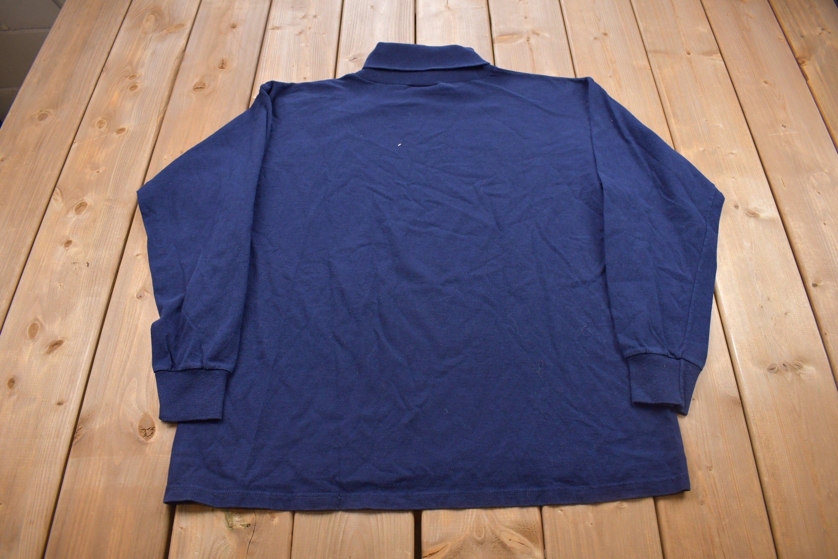 Vintage 1990s UNC Tarheels Turtleneck Long Sleeve Shirt