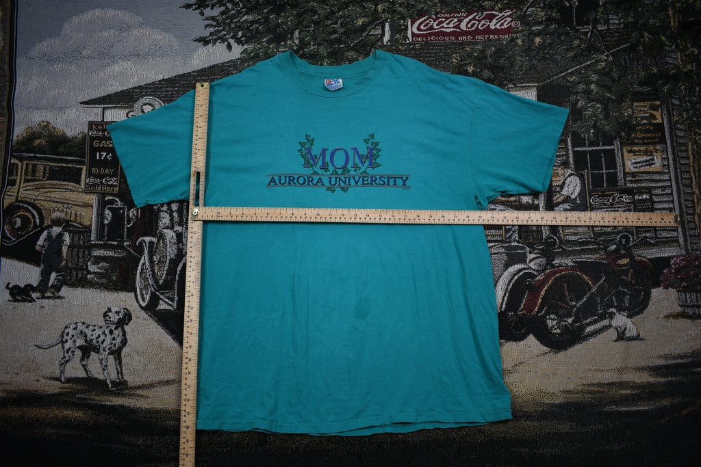 Vintage 1990s Aurora University Mom Graphic T Shirt