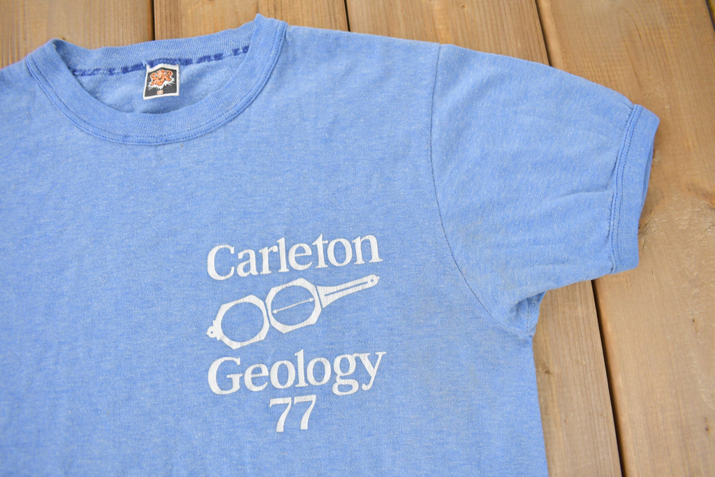 Vintage 1977 Carleton Geology Collegiate Graphic Ringer T-Shirt Made In Canada
