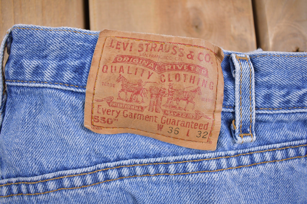 Vintage 1990s Levi's 550 Red Tab Jeans Size 34 x 31 / Made in USA / 90s Denim / Streetwear Fashion / Vintage Denim / Jeans / Vintage Levi's