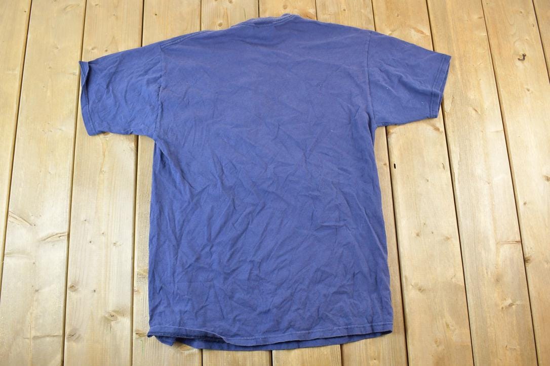 Vintage 1990s Morning Sun Bird Gang Outdoors T-Shirt