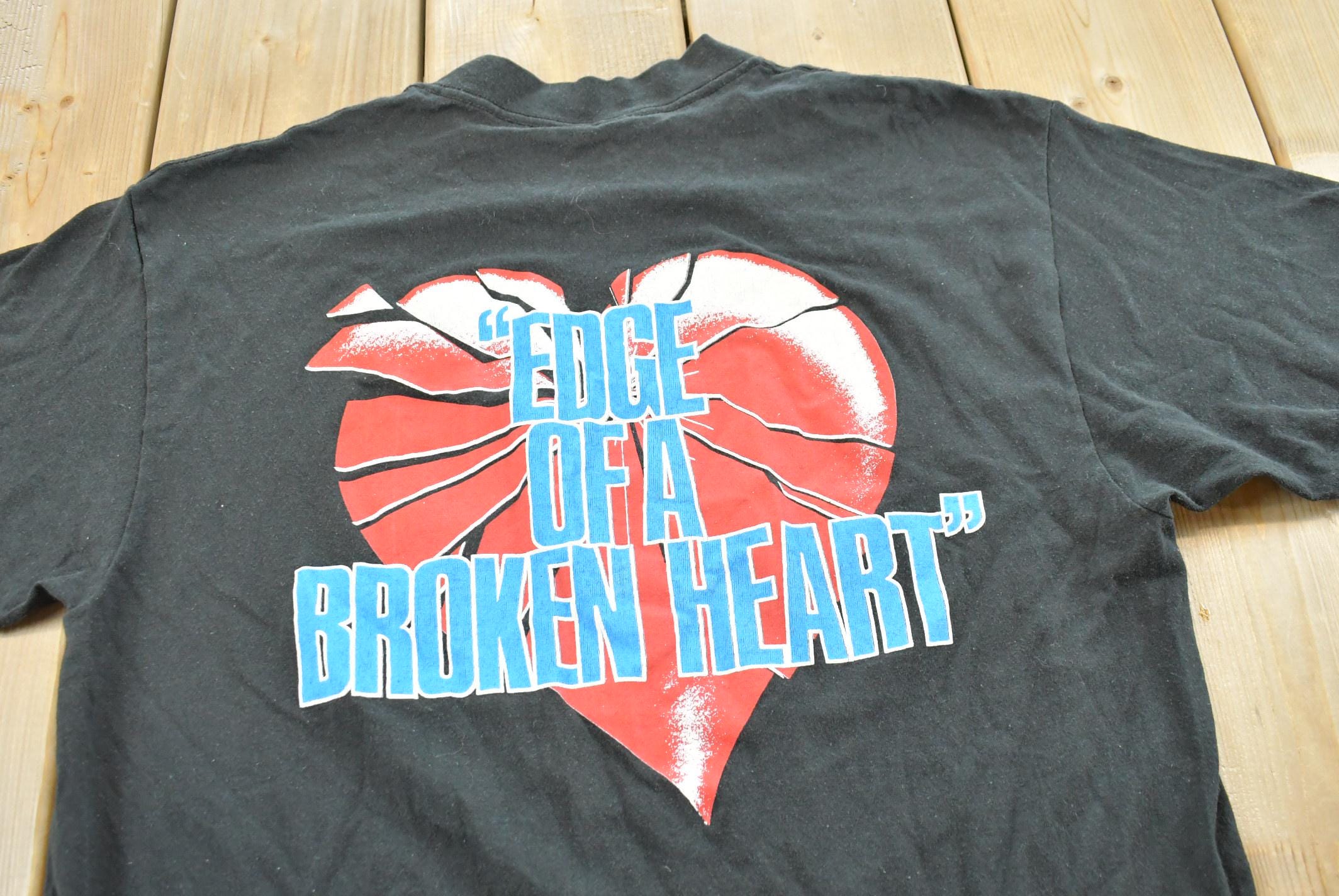 Vintage 1988 Vixen Edge of a Broken Heart Rock Band T Shirt M