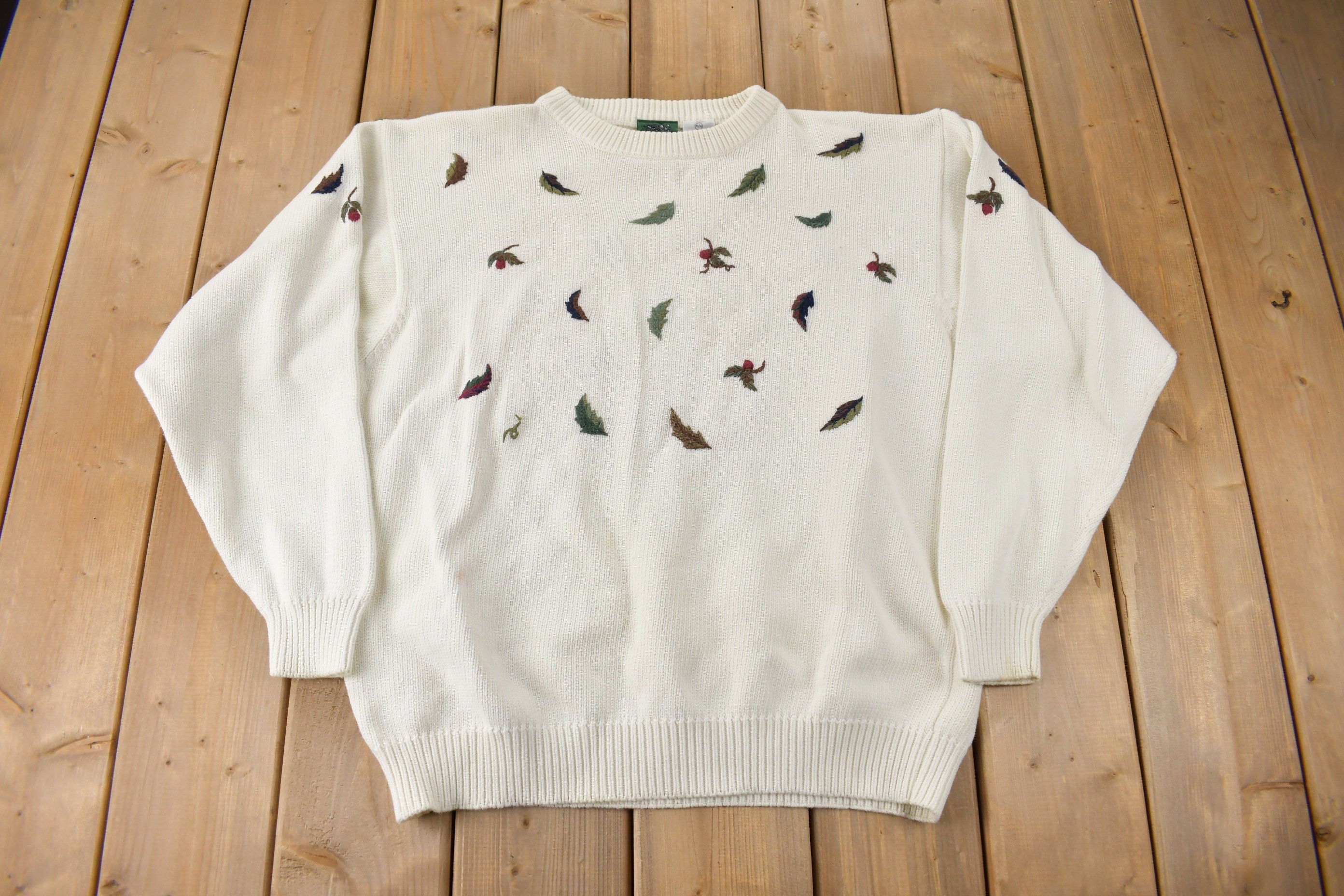 Vintage 1990s Northern Reflections Embroidered Leaves Knit Crewneck Sweater Made In Canada