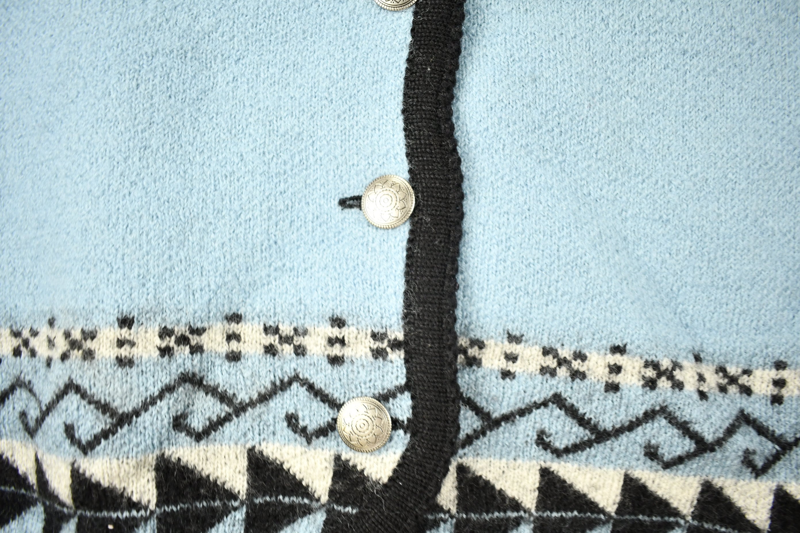 Vintage 1980s Tally-Ho 100% Wool Cardigan Sweater