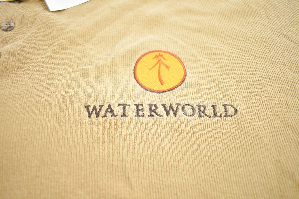 Vintage 1990s Water World Embroidered MCA Universal Blank Button Up Shirt