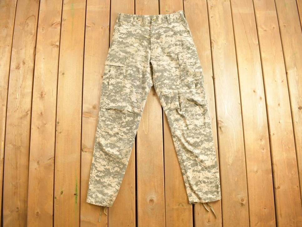 Vintage 1990s Military Digital Camouflage Cargo Pants Size 27 x 30 / Streetwear / Army Pants / Vintage Cargos / Digi Camo / Tactical Pants
