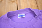 Vintage 1990s Winnie The Pooh "Friends are For Leaning" T-Shirt