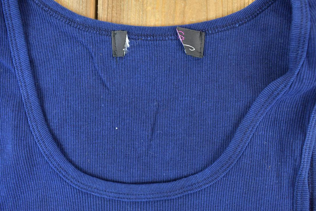 Women Vintage Vigoss Y2K Tank Top / Vigoss Grunge Skull Print / Contrast Stitch / Internet Famous Clothing / Over Dyed