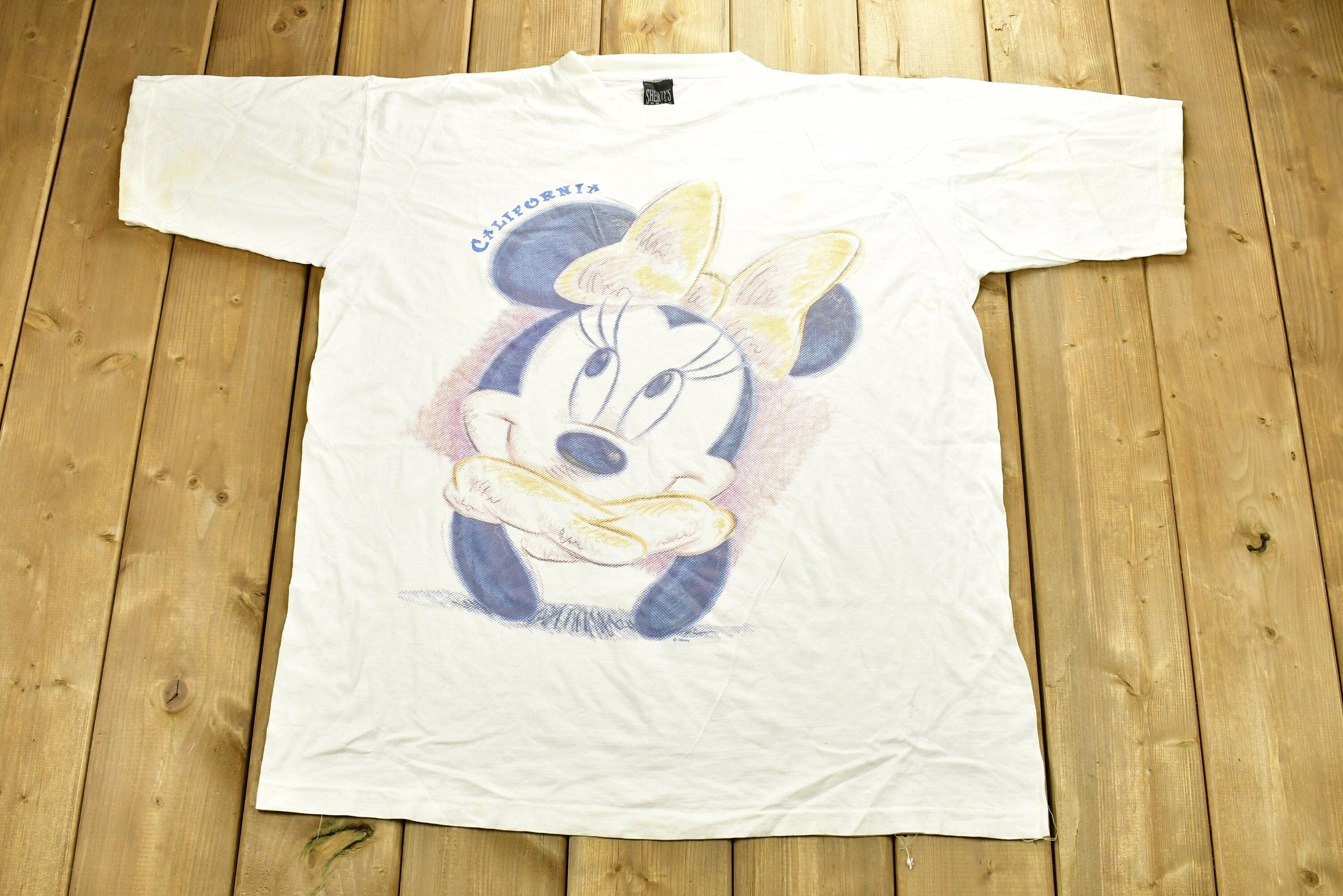 Vintage 90's Minnie Mouse California Disney Cartoon T-Shirt