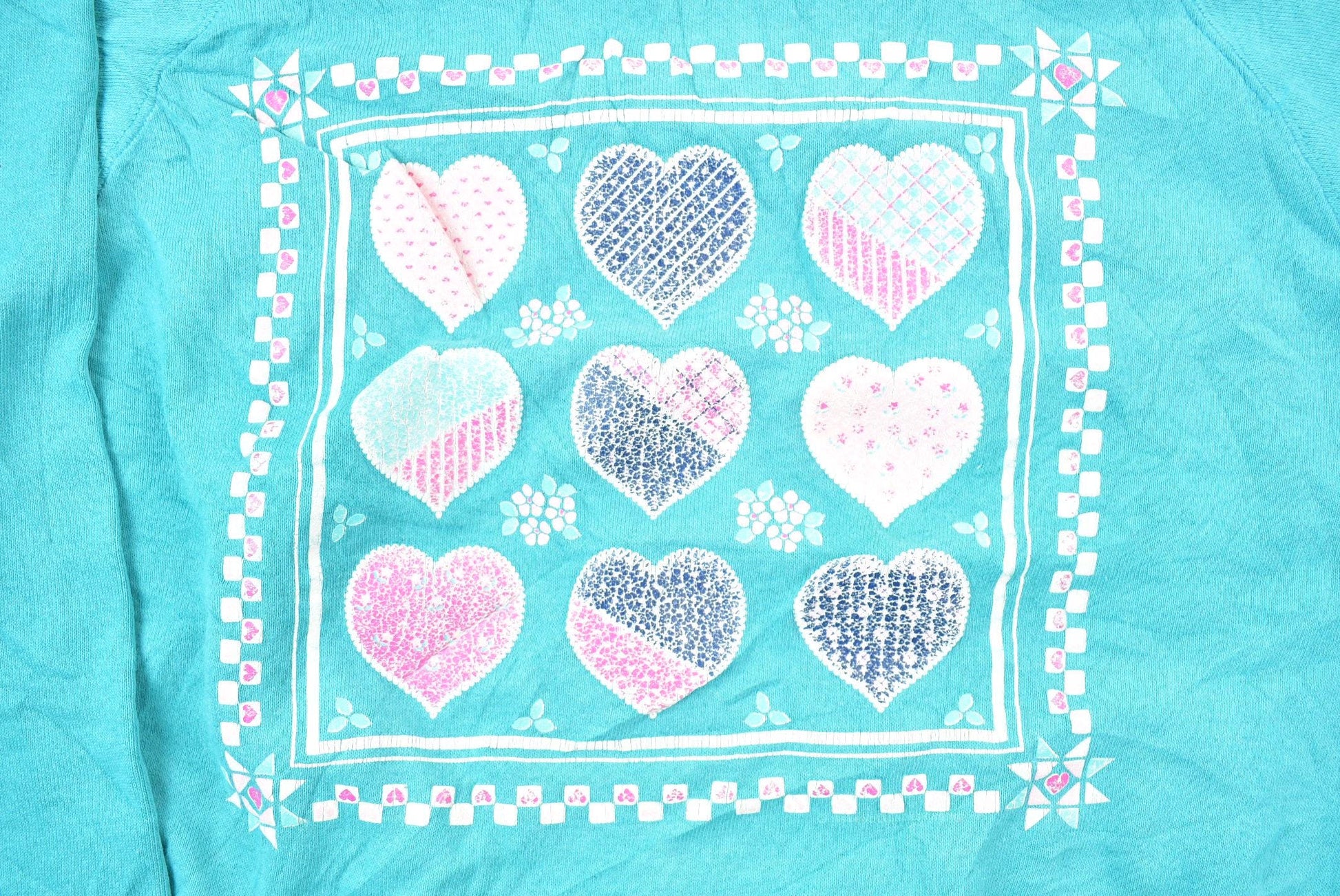 Vintage 1990s Cute Hearts Graphic Print Crewneck Sweater / 90s Crewneck / Grandma Sweater / Streetwear / Made In USA / Love Theme