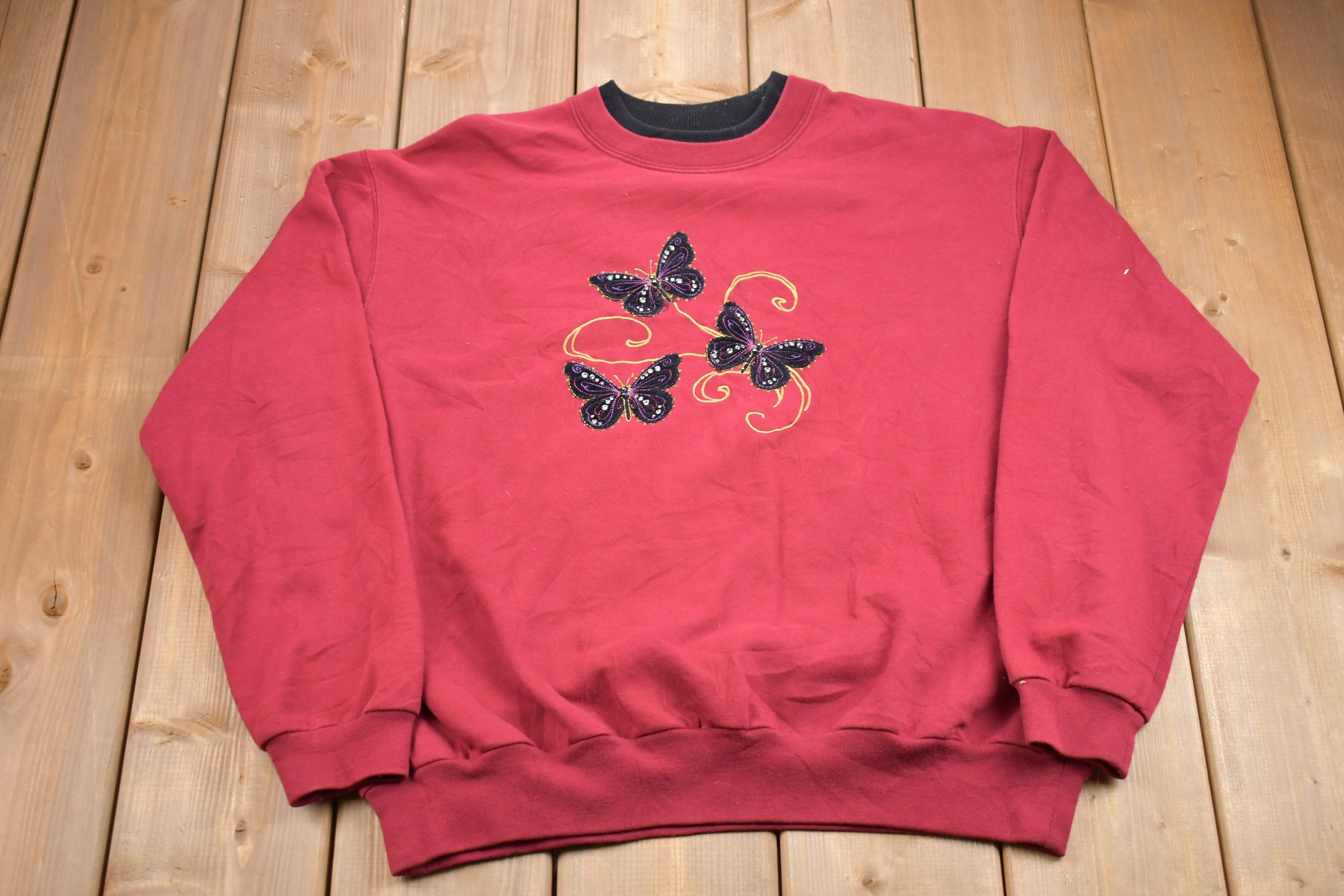 Vintage 1990s Cute Butterfly Double Collar Embroidered Crewneck Sweatshirt