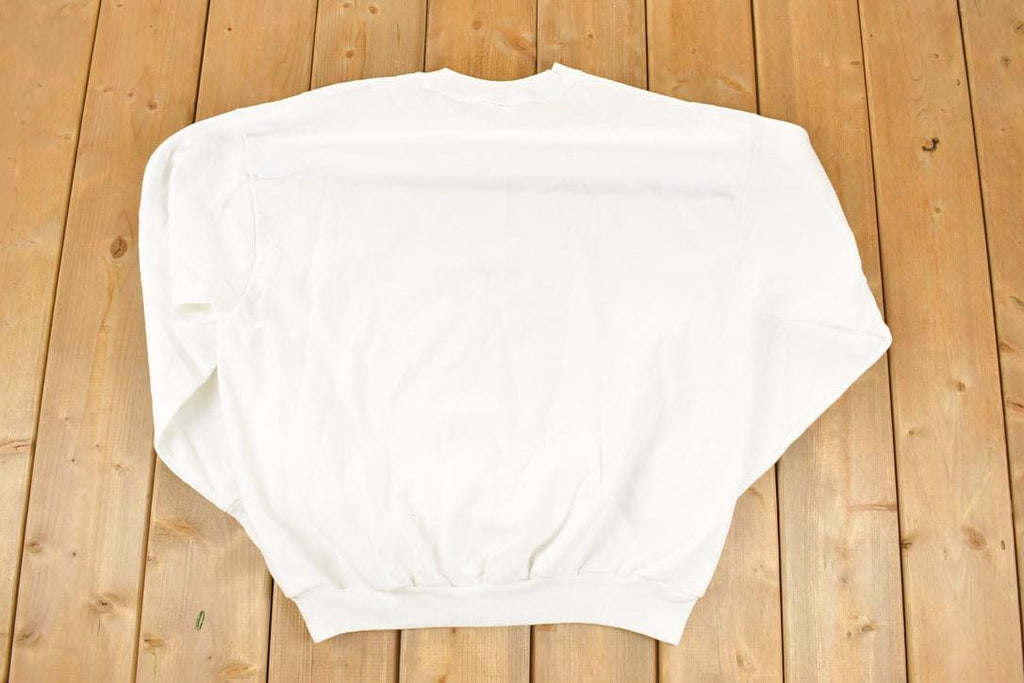 Vintage 1990s Walmart Happy Holidays Christmas Crewneck Sweatshirt Men's XL