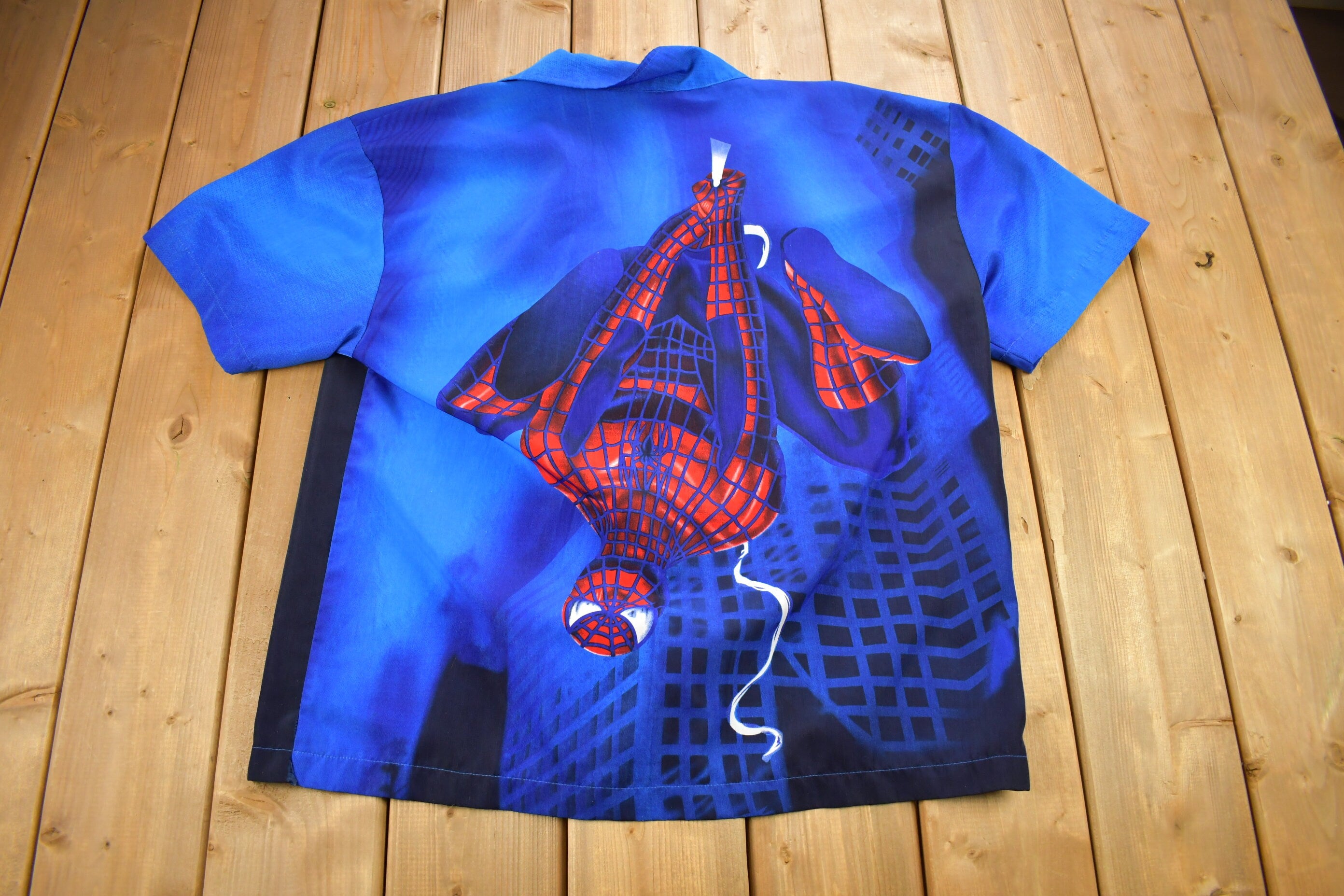 Vintage 2002 Spiderman All Over Print Button Up T-Shirt
