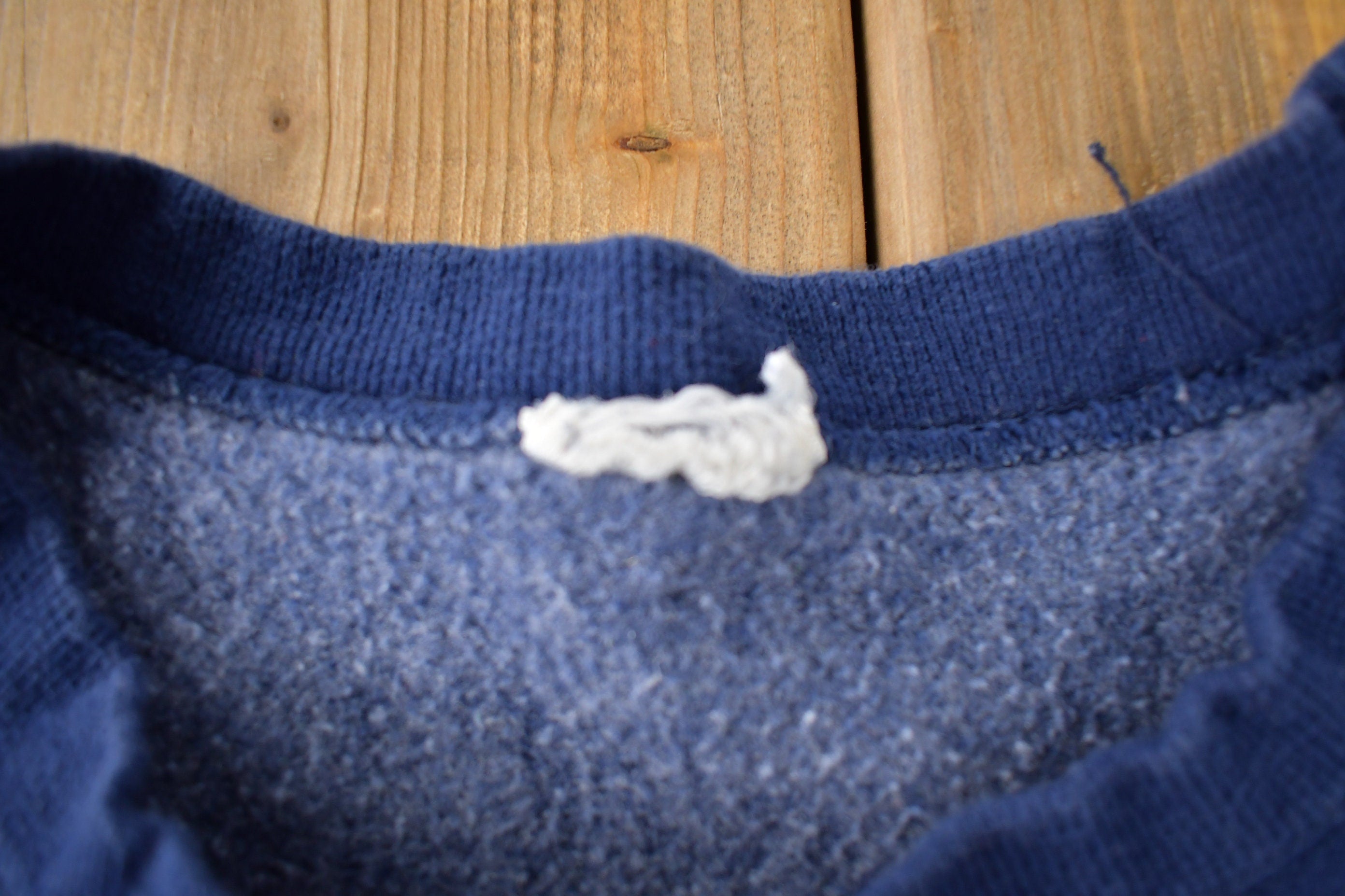 Vintage 1990s Rosebud Mining Embroidered Crewneck Sweatshirt