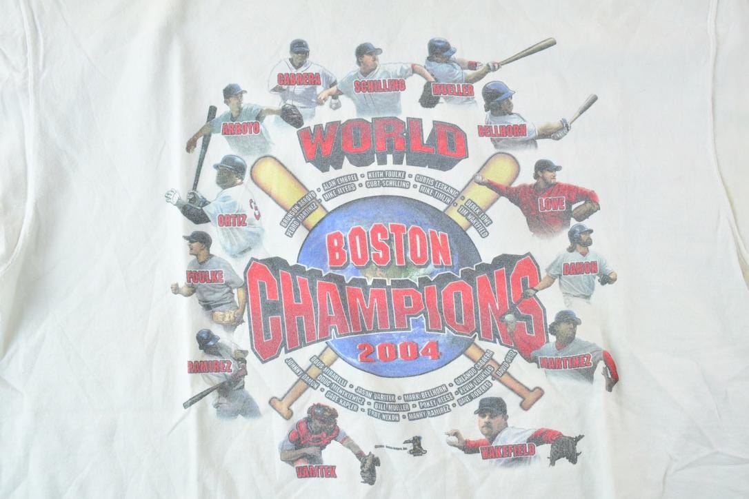 Vintage 2004 Boston Red Sox World Series Champions MLB Graphic T-Shirt