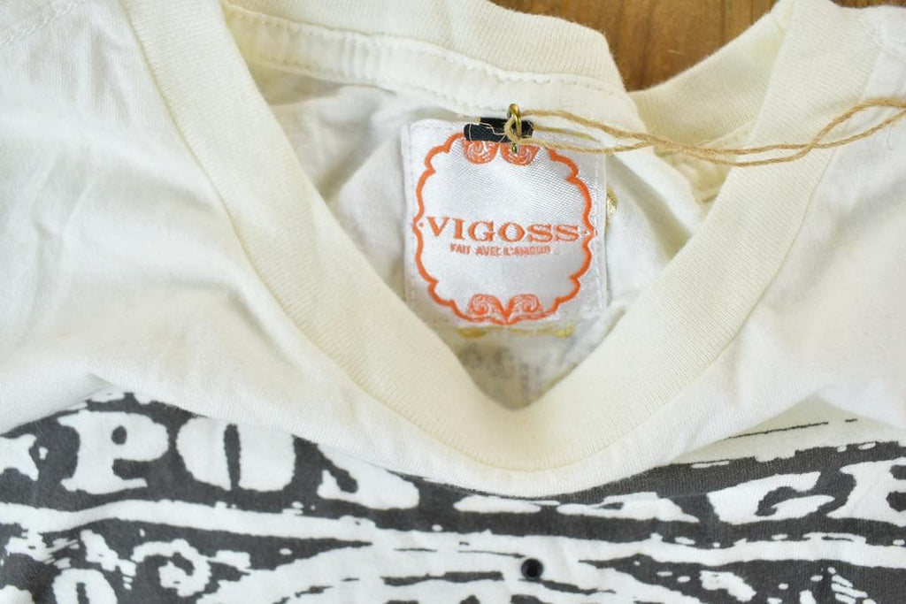 Deadstock Women Vintage Vigoss Gold Y2K Postage T-Shirt