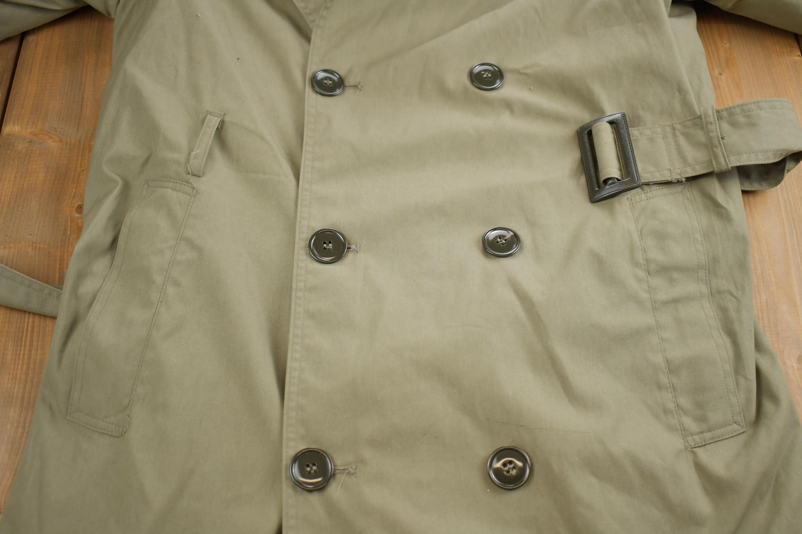 Vintage 1980s Valor Collection Full Length Leather Trench Coat Size 38L
