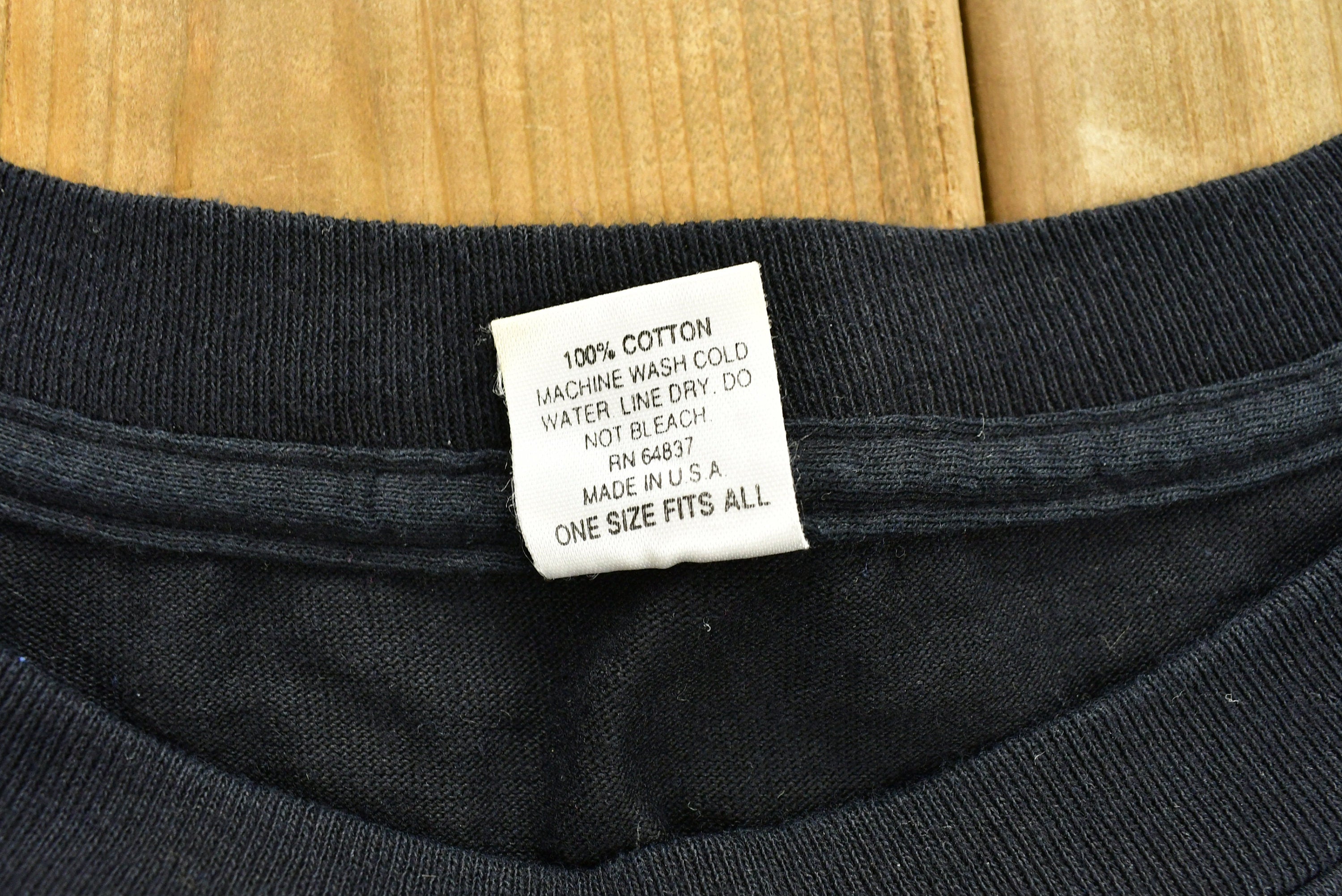 Vintage 1990s All Over Floral Graphic Print T-Shirt