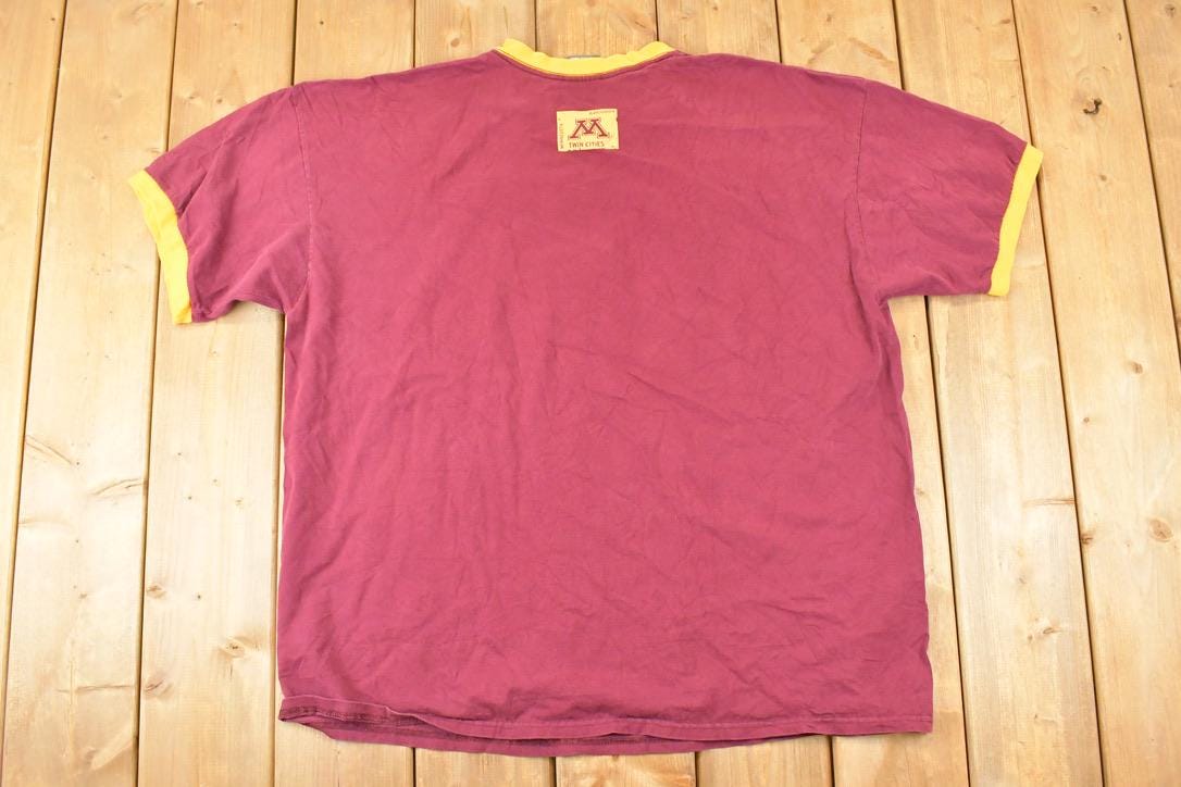 Vintage Y2K Nike Minnesota Golden Gophers Collegiate T-Shirt Men's XXL