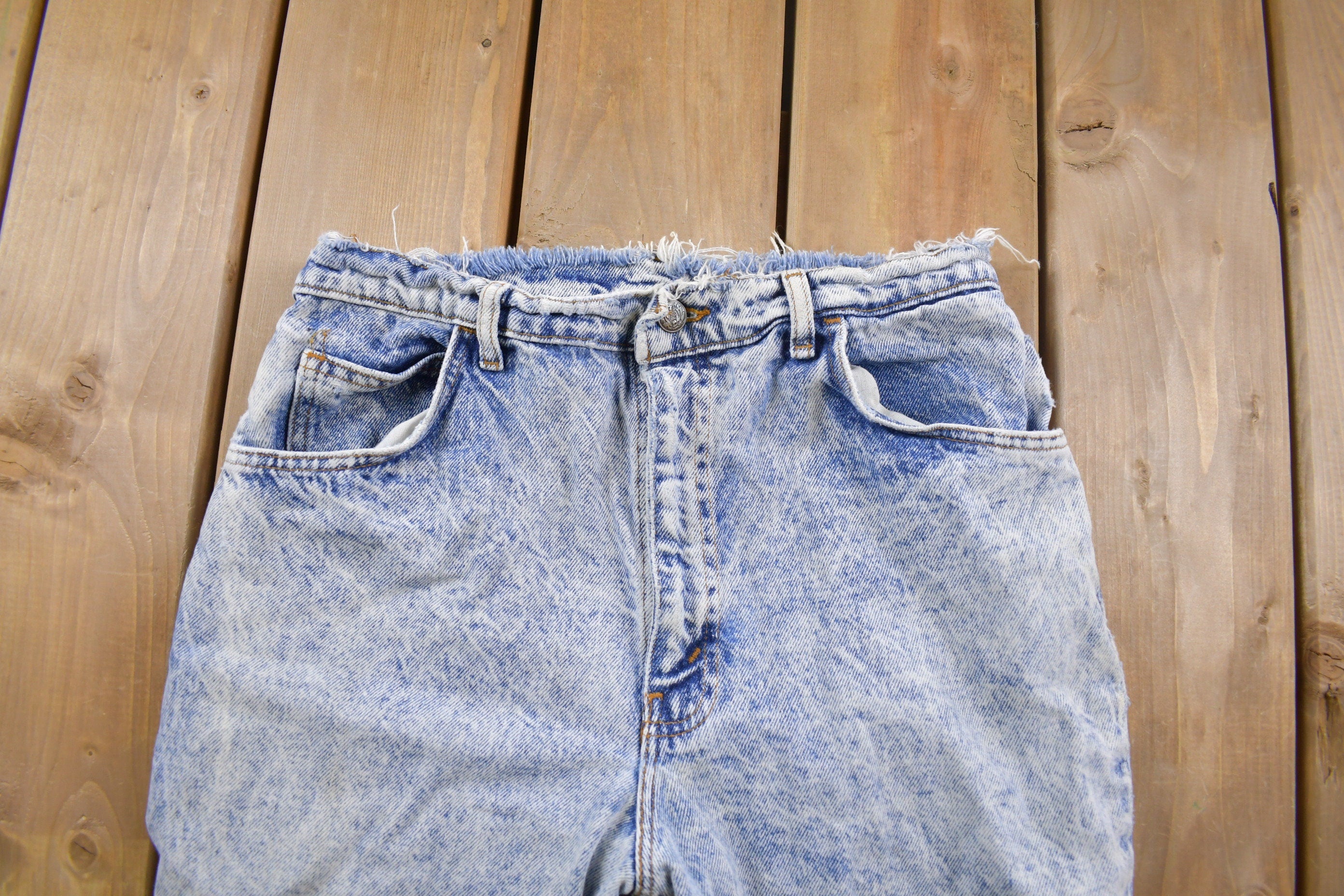 Vintage 1990's Unbranded Acid Wash Blue Jeans 28 x 28  Made in USA  90s Fashion  Vintage Distressed Jeans  Streetwear Fashion