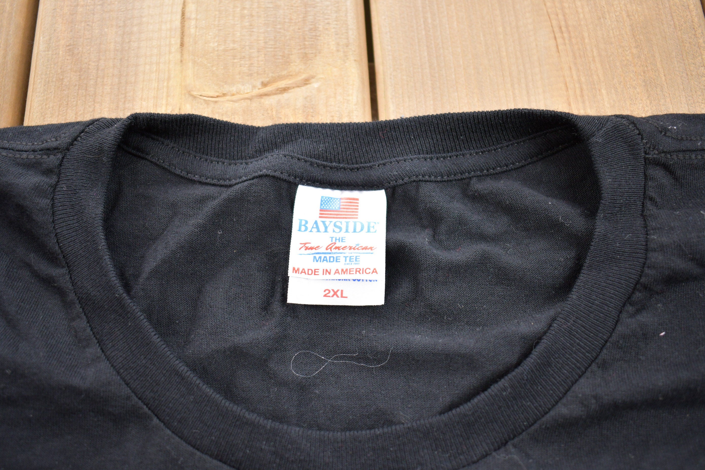 Vintage 1990s United States Marine Corp Graphic T-Shirt