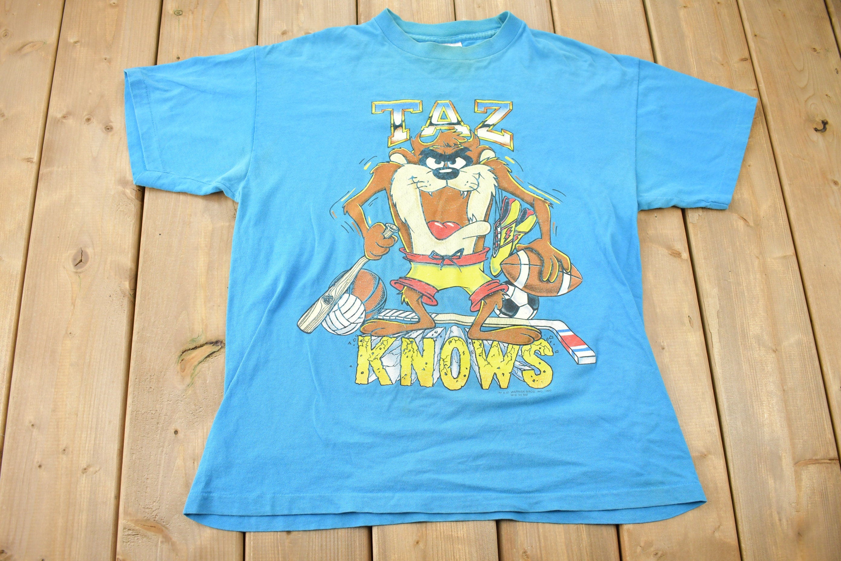 Vintage 1990 Looney Tunes Tasmanian Devil Taz Knows Sports Cartoon Promo T-Shirt